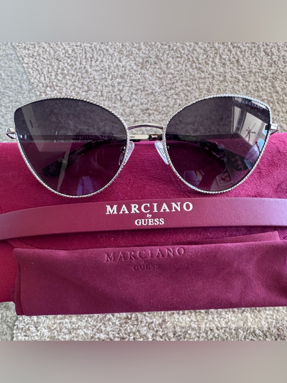 Guess by Marciano Cat-Eye Sunglasses in Silver Crystal Trim with case & sleeve